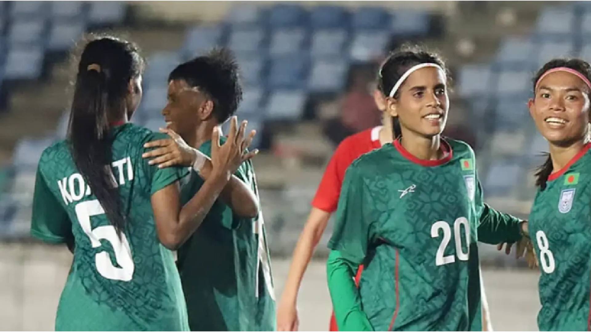 ৩৬ ধাপ এগিয়ে থাকা দলকে ৭ গোল দিল বাংলাদেশ