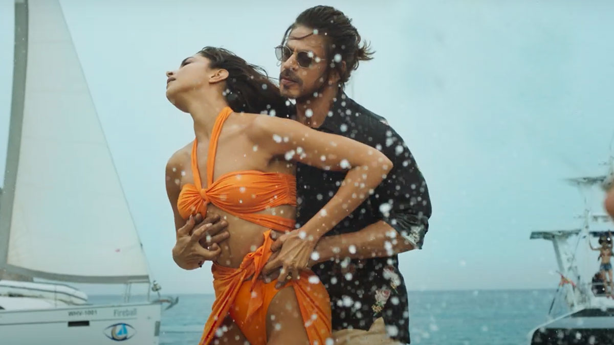 ‘কেন্দ্রের চাপে রং কাটার সিদ্ধান্ত’