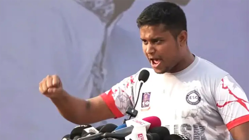 ‘মনে হয় হাসিনা মোদিকে নিয়েই ফিরবেন’—হাসনাত আবদুল্লাহ